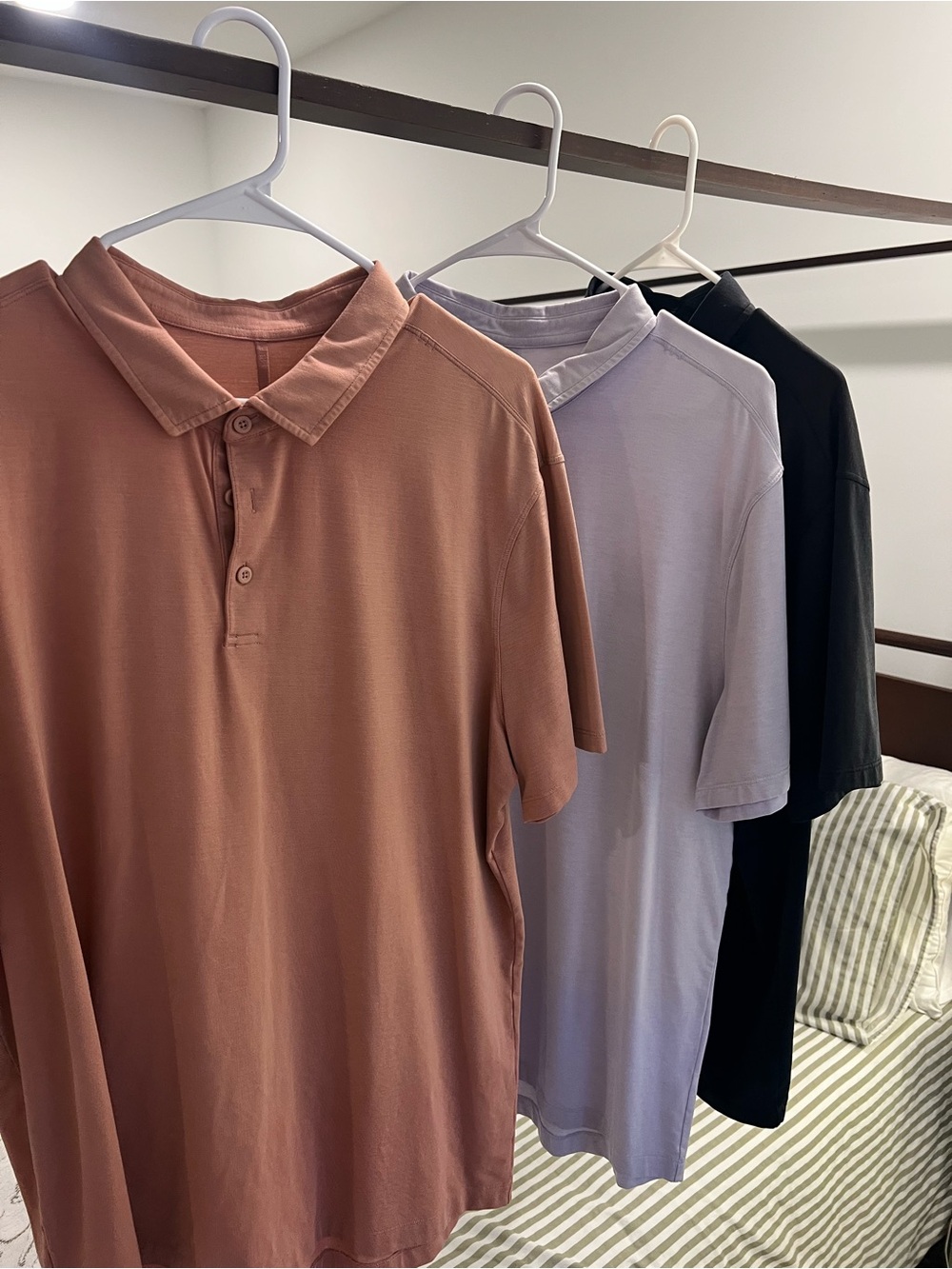 Lot of Lululemon Evolution Men’s polos XXL. Navy, Deco Pink and Lavender